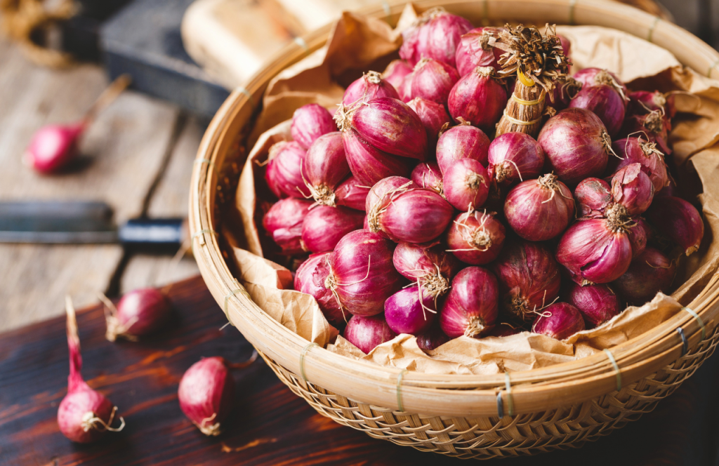 what are the health benefits of onions